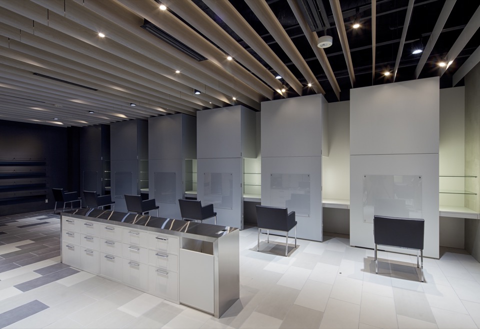 CPO設計 美容院・美容室・ヘアサロン施工事例「QUEEN’S GARDEN by K-two GINZA」