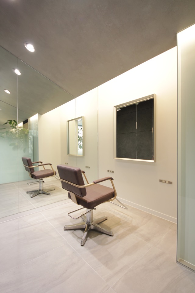 CPO設計　美容院・美容室・ヘアサロン施工事例「ZA/ZA OMOTESANDO」