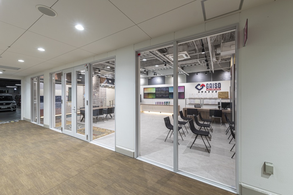 CPO設計　ショールーム施工事例「GAISO小平店 小平スタジオ」