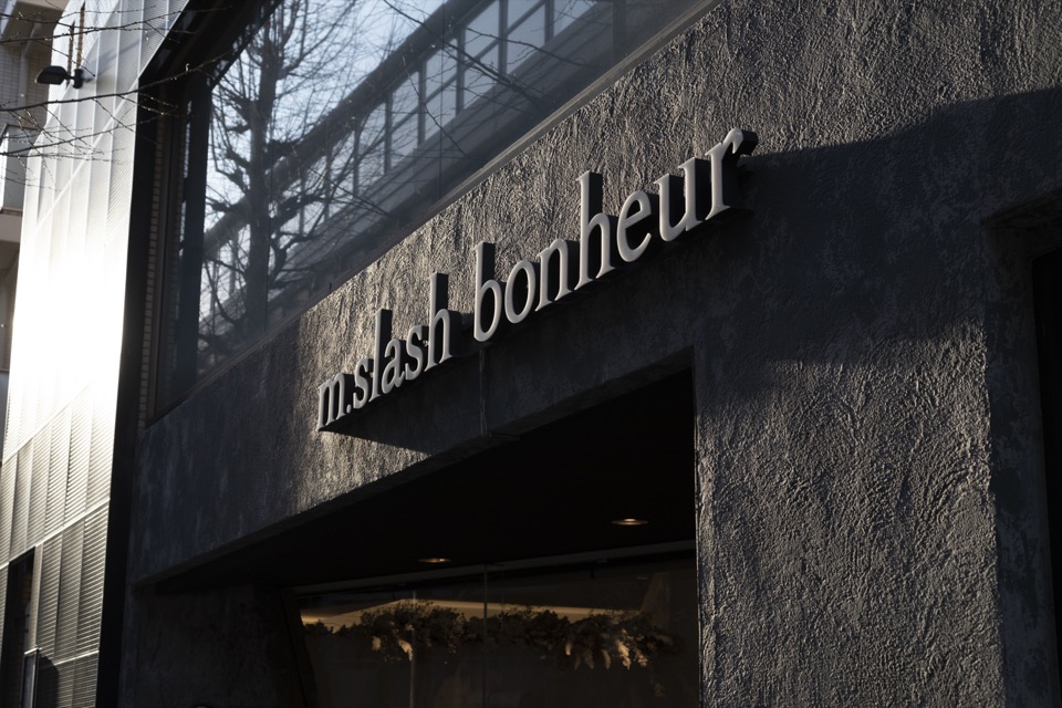 CPO設計　美容院・美容室・ヘアサロン施工事例「M.SLASH  bonheur」