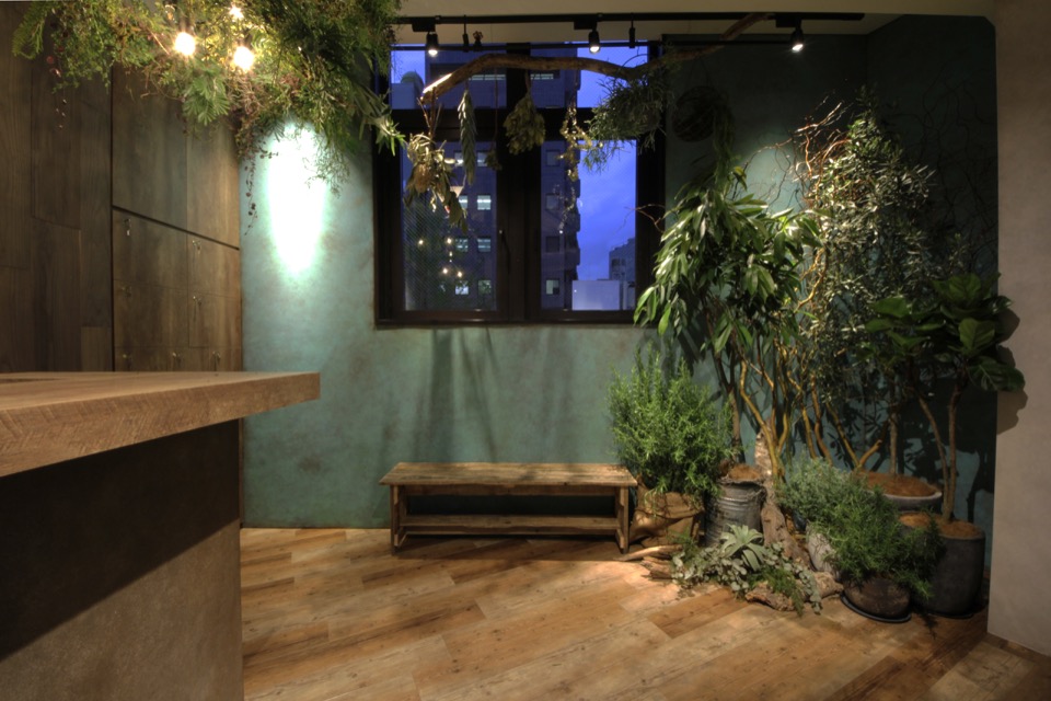 CPO設計　美容院・美容室・ヘアサロン施工事例「December」