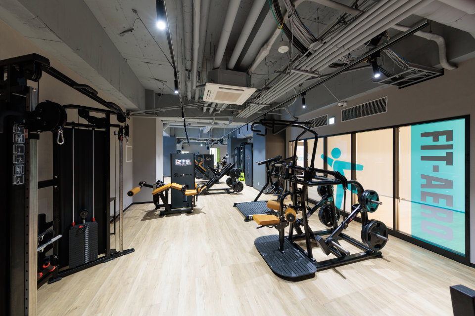 CPO設計　フィットネス施工事例「フィットイージー目黒碑文谷店」