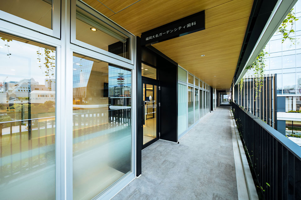 CPO設計　歯科・デンタルクリニック施工事例「福岡大名ガーデンシティ歯科」