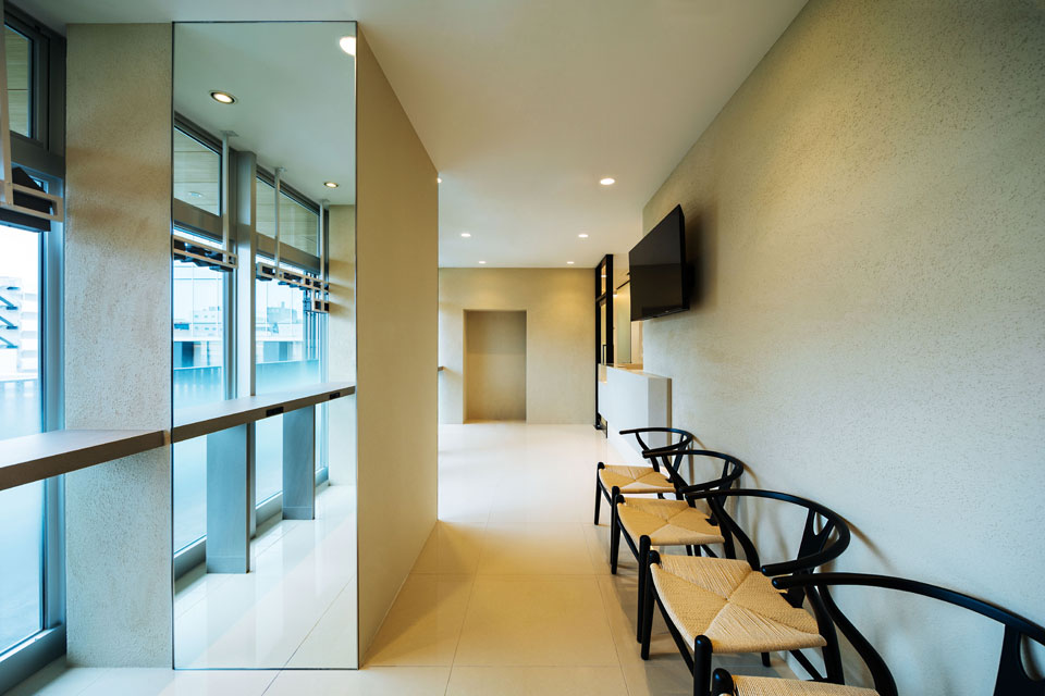 CPO設計　歯科・デンタルクリニック施工事例「福岡大名ガーデンシティ歯科」