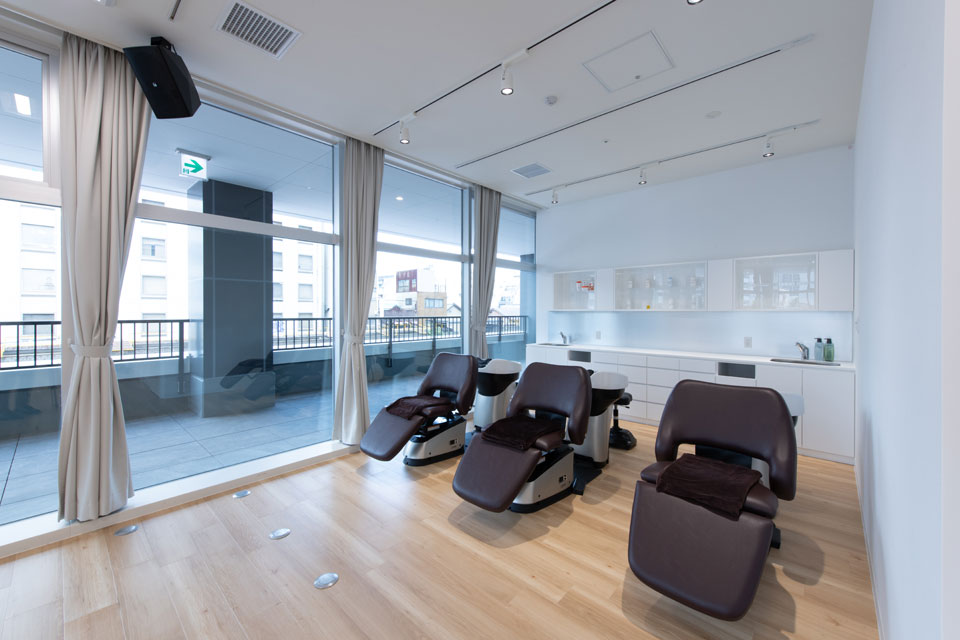 CPO設計　スタジオ施工事例「株式会社ガモウ 岐阜支店／岐阜スタジオ／cetera beauty shop gifu」