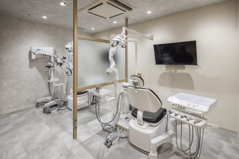 CPO設計　歯科・デンタルクリニック施工事例「熊谷おとなこども歯科・矯正歯科 アズイースト院」