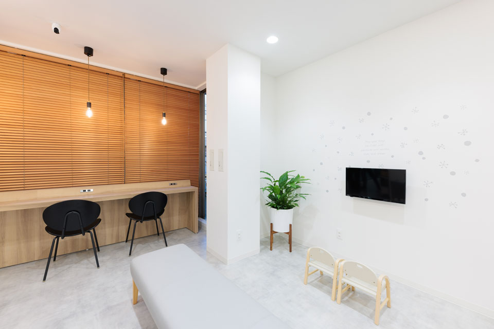 CPO設計　クリニック施工事例「かみやべ整形外科皮ふ科」