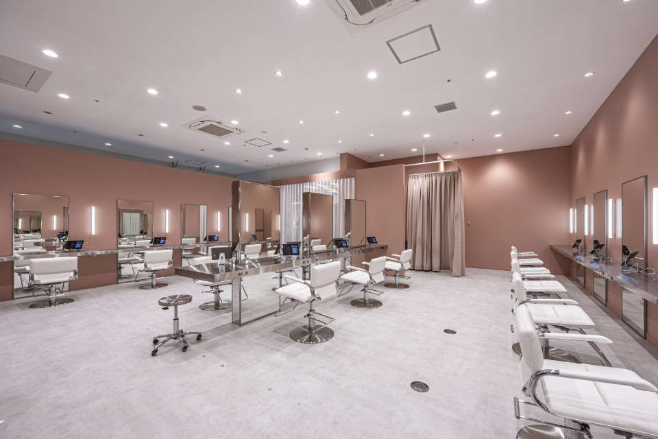 CPO設計　美容院・美容室・ヘアサロン施工事例「KENJE YOKOHAMA Smart Salon」