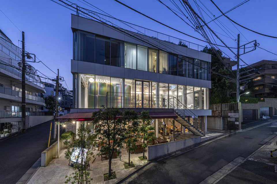 CPO設計　美容院・美容室・ヘアサロン施工事例「M.SLASH表参道」