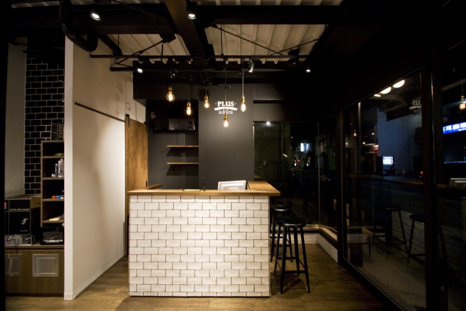 CPO設計　美容院・美容室・ヘアサロン施工事例「PLUS」