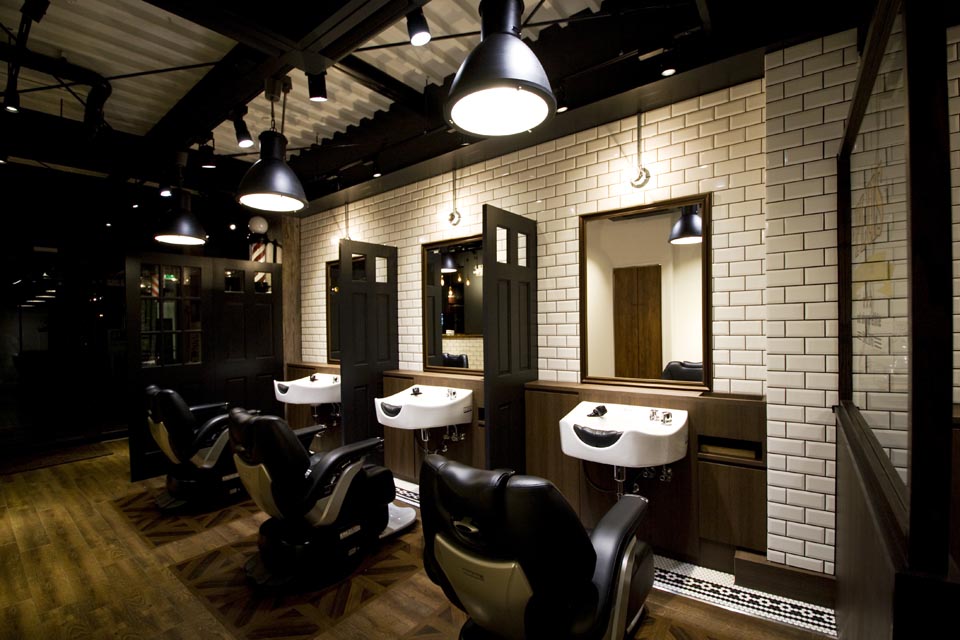 CPO設計　美容院・美容室・ヘアサロン施工事例「PLUS」