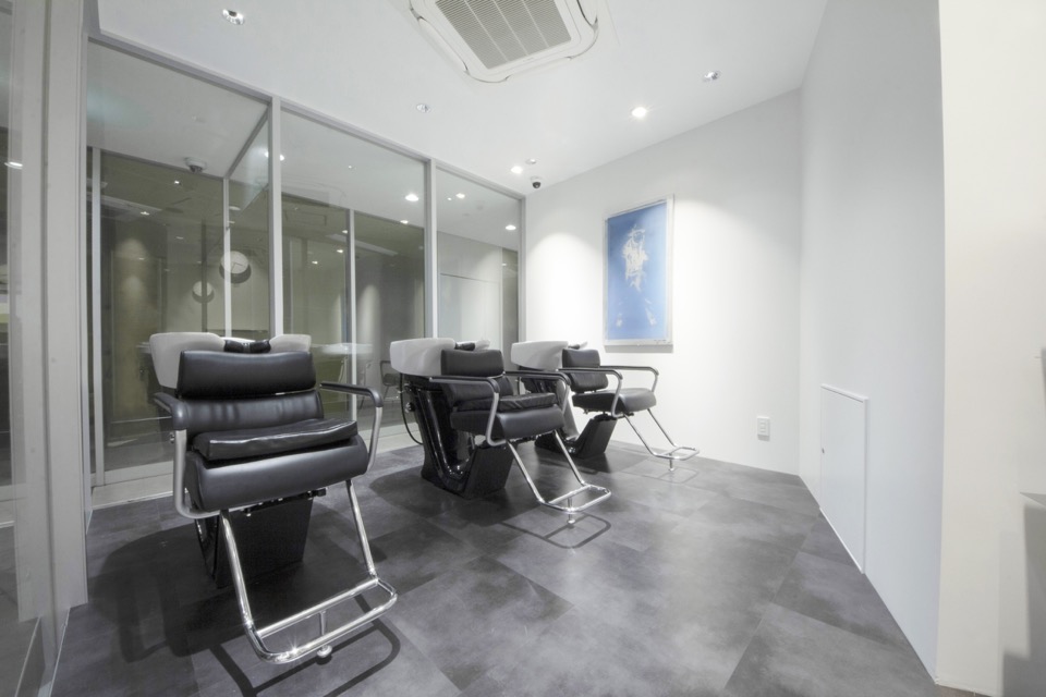 CPO設計　美容院・美容室・ヘアサロン施工事例「六本木美容室HIROO」