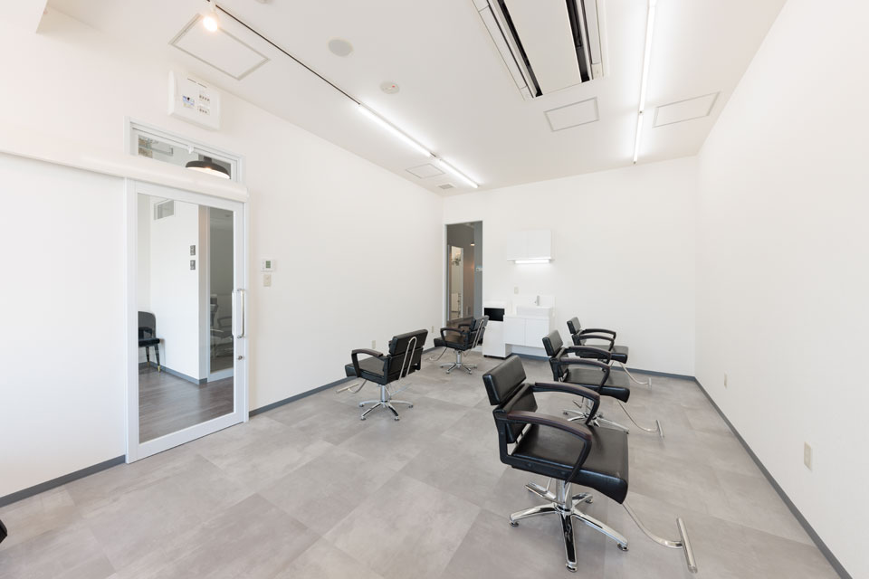 CPO設計　シェアサロン施工事例「THE SALONS吉祥寺店」