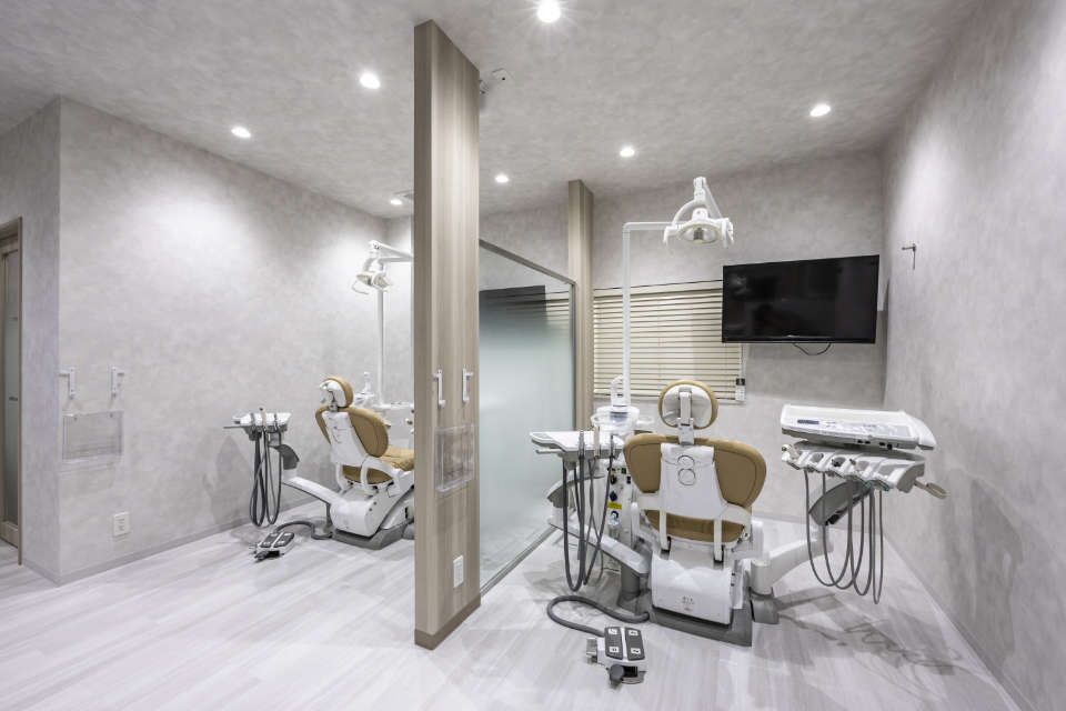 CPO設計　歯科・デンタルクリニック施工事例「大和駅前ファミリー歯科」