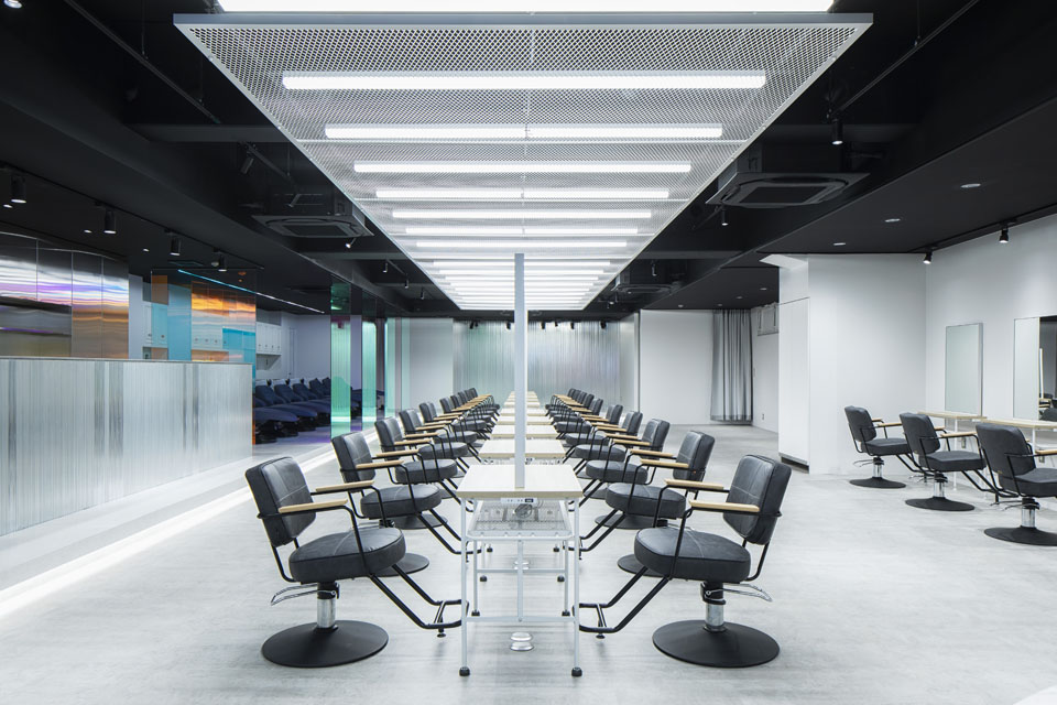 CPO設計　美容院・美容室・ヘアサロン施工事例「ZEST八王子店」