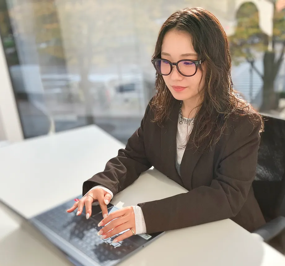 インテリア事業本部 制作 加藤泉美